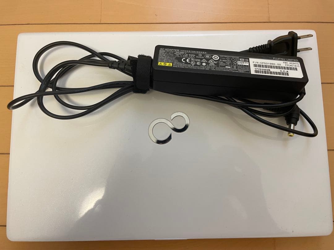 富士通 LIFEBOOK 13.3インチ ノートPC