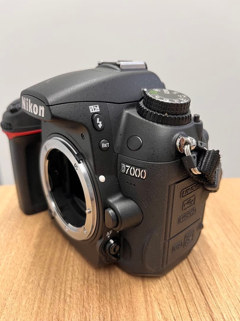 超美品！ ニコン Nikon D7000 ボディ