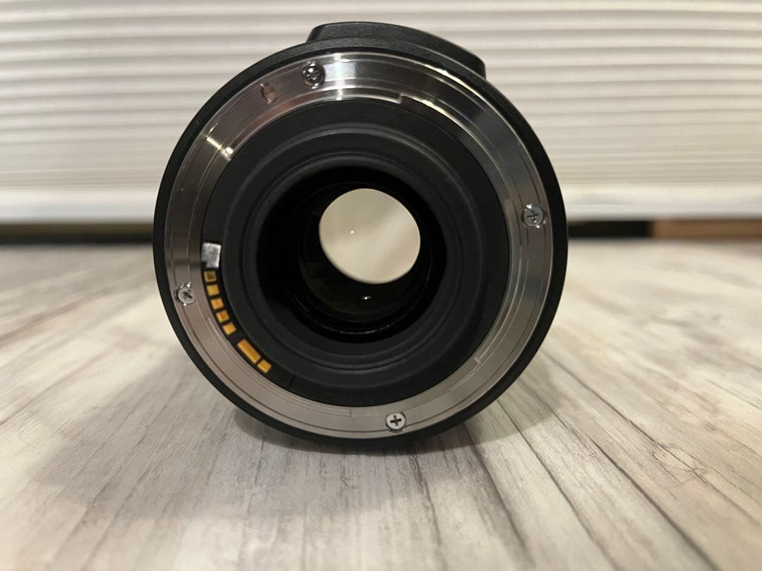 CANON EFS 18-135mm F3.5-5.6 IS USM美品
