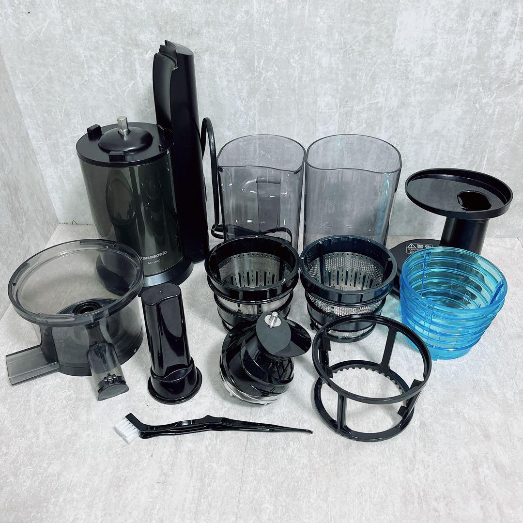 美品　Panasonic MJ-L600-H 低速ジューサー　ビタミンサーバー