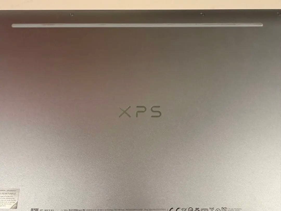 Windows DELL XPS 9315 液晶不良（外部出力可）