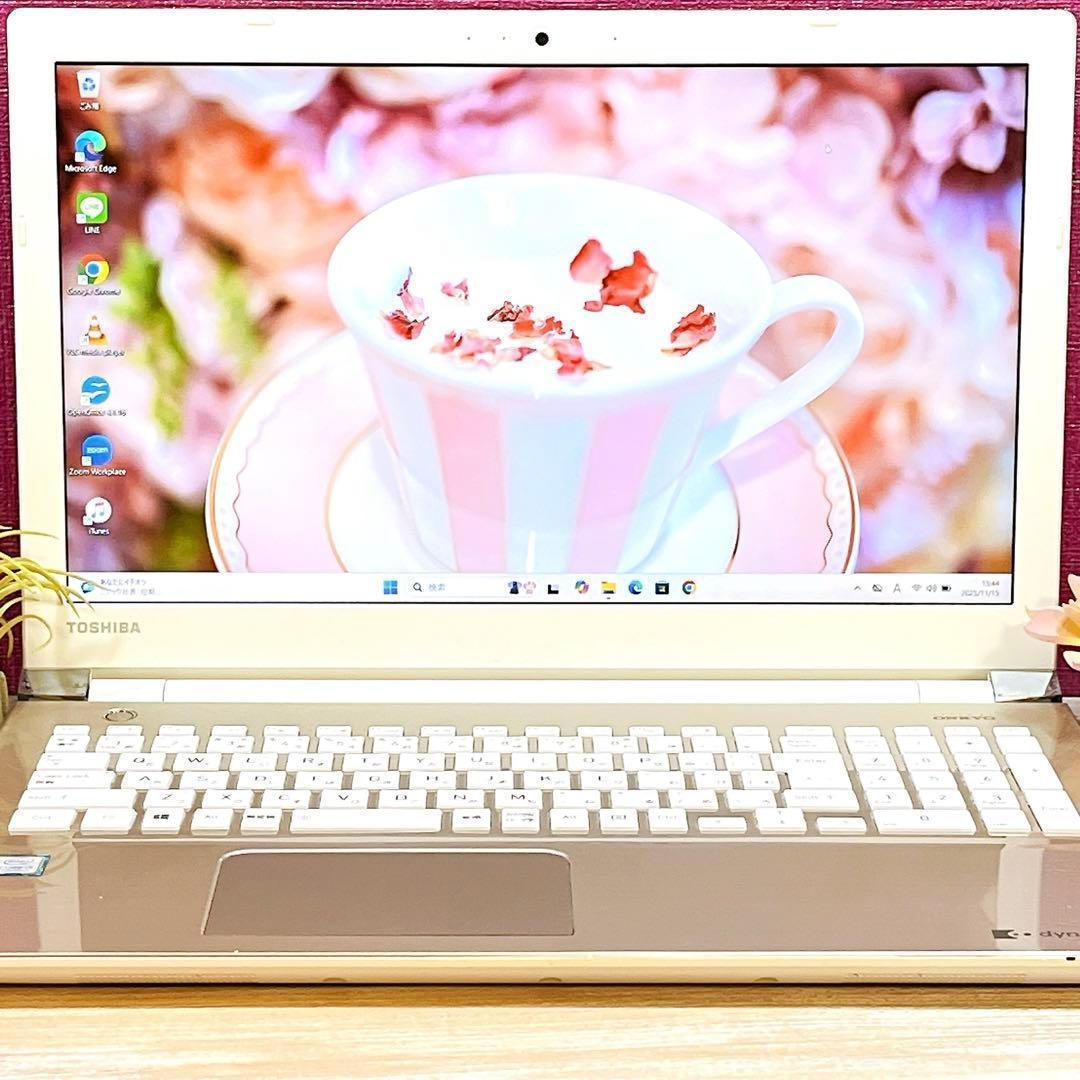 美品✨すぐ使えるノートパソコン✨第7世代 i3✨メモリ4GB✨カメラ✨フルHD