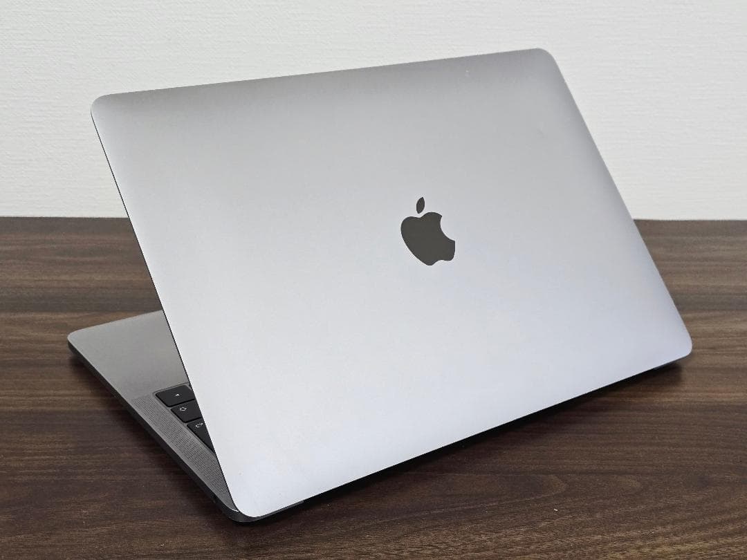 MacBook Pro 2019 13インチ i5 128G C2