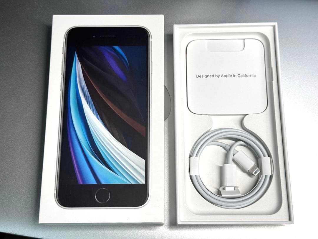 Apple⭐︎iPhone SE(第2世代) 64GB MHGQ3J/A