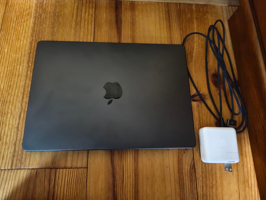 【極美品】MacBook Pro 14　M4 24GB 1TB usキーボード