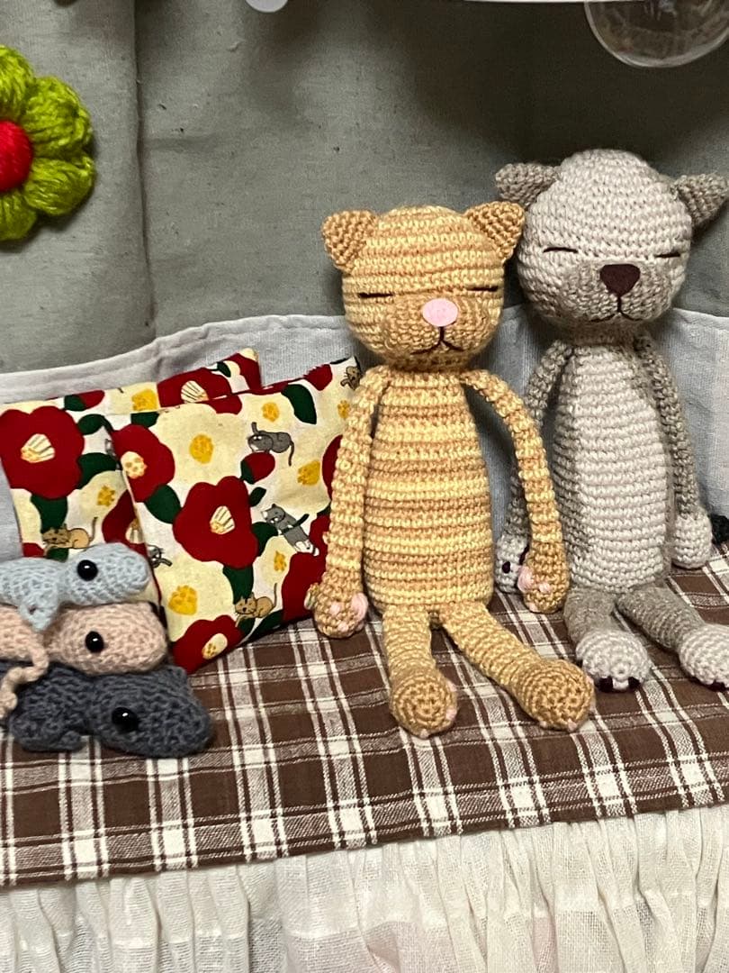 あみぐるみネコとヤモリッチ　hiroro様御一行