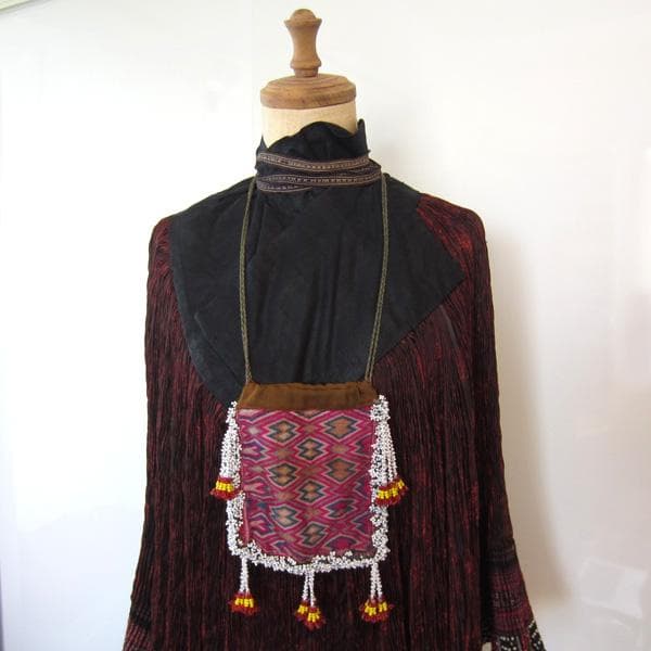 ★パキスタン　キリム　シルク古布　ポシェット　1　アンティーク