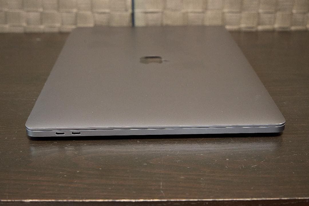 MacBookPro 16インチCore i9 1TB (2019)