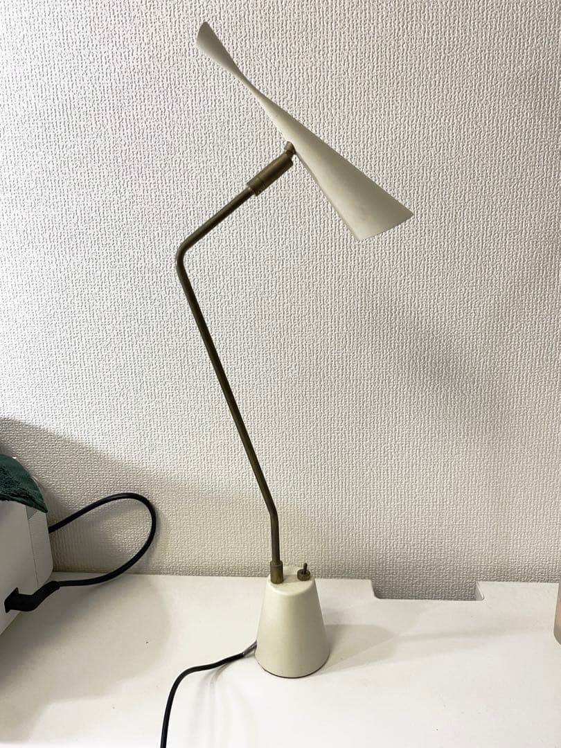 ⑨ デスクライト ホワイト Gossip -LED desk light-LED