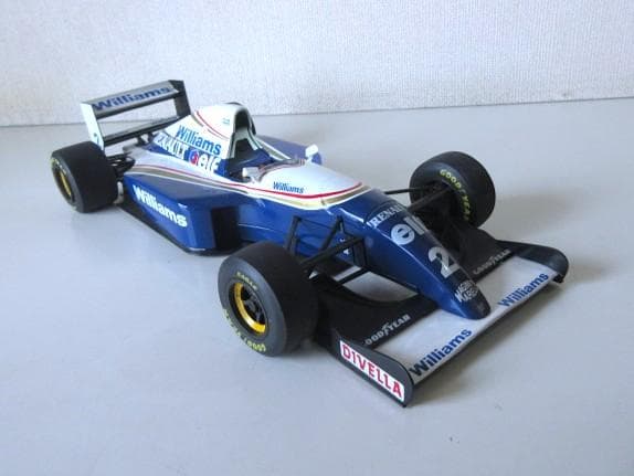 特価 MINICHAMPS 1/18 ウィリアムス ルノー FW16C A.セナ