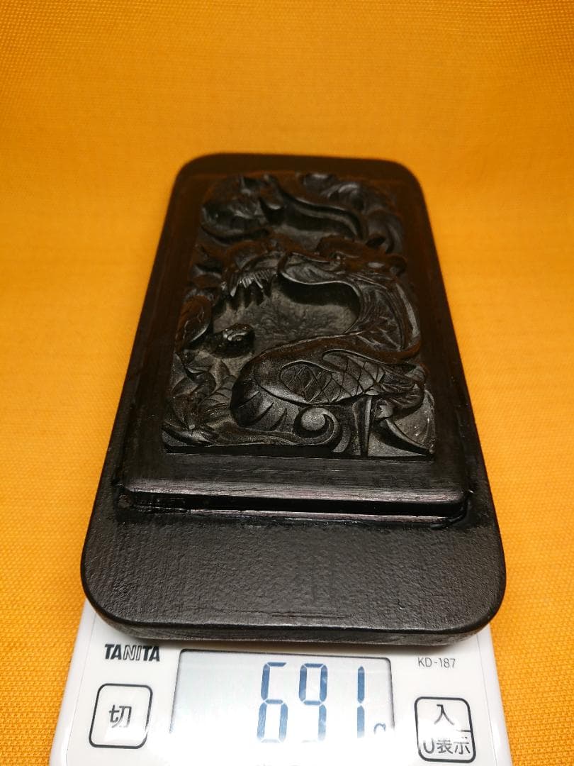 壁掛け　龍　石彫　彫刻　置物　インテリア　工芸品　美術品　A1051