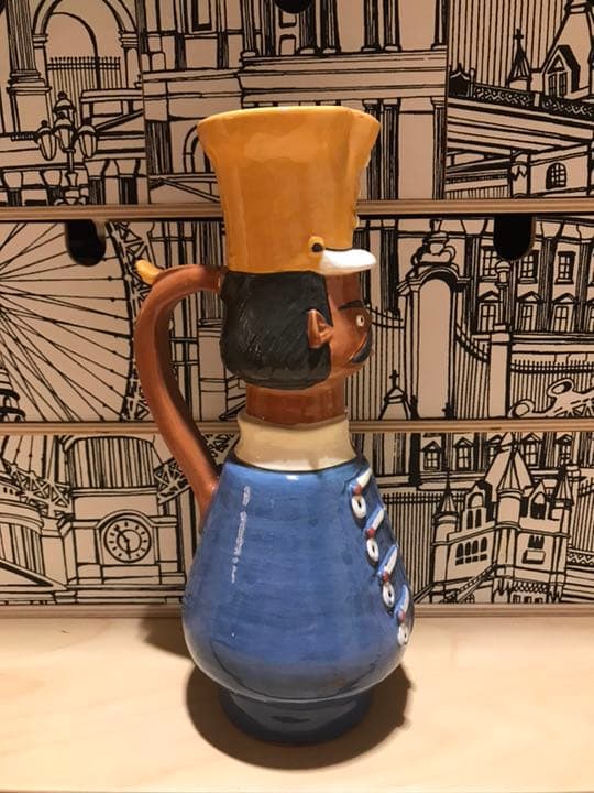 ハンガリー フォークアート 陶器製 ジャグ おじさん