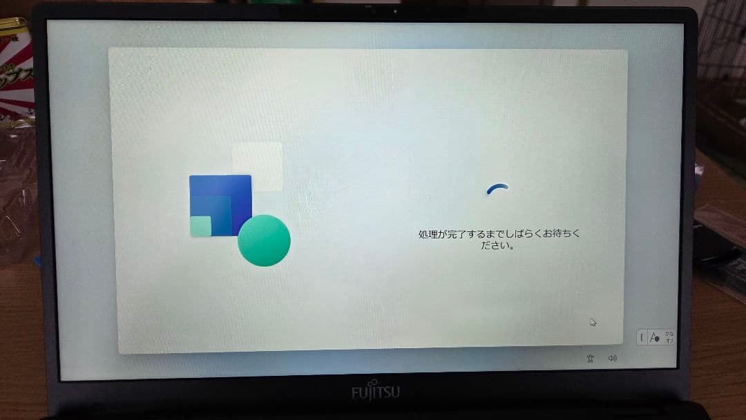 【第12世代i5/16GB新品液晶・新品KB 2023年製 LIFEBOOK