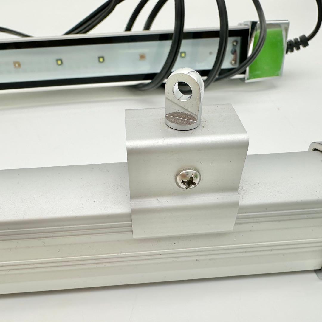 おしゃれ　白色系ライト 2本セット　観葉植物　多肉植物　野菜　育成ライト