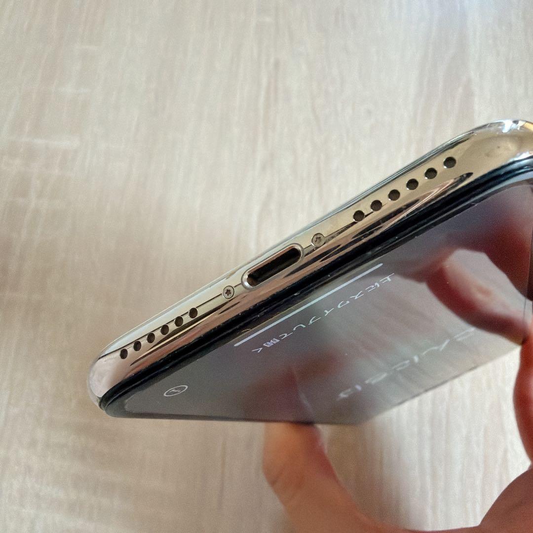 Apple iPhone X ホワイト　64GB