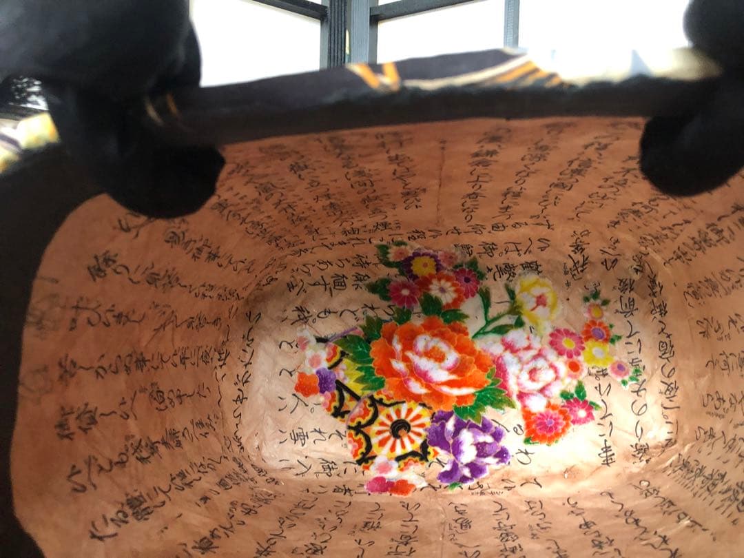 一閑張り　一閑張りバック　犬張子 正絹古布　狛犬　張子犬　少し大きめ