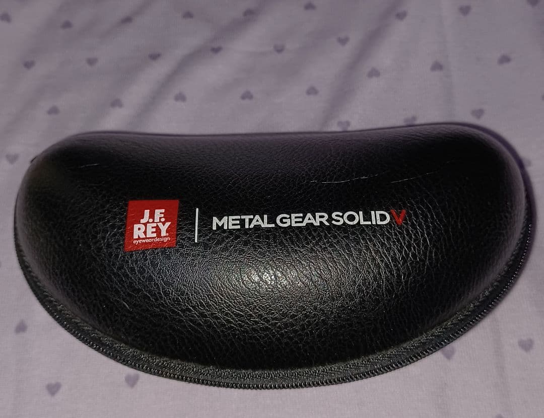 メタルギアソリッドV　サングラス　カズモデル