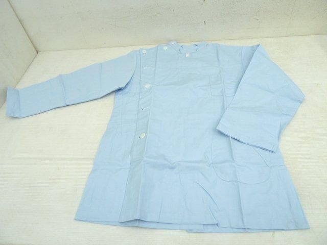未使用品 国鳩 衛生白衣 LLサイズ 10枚 水色 (2) 長袖 横掛右側ボタン