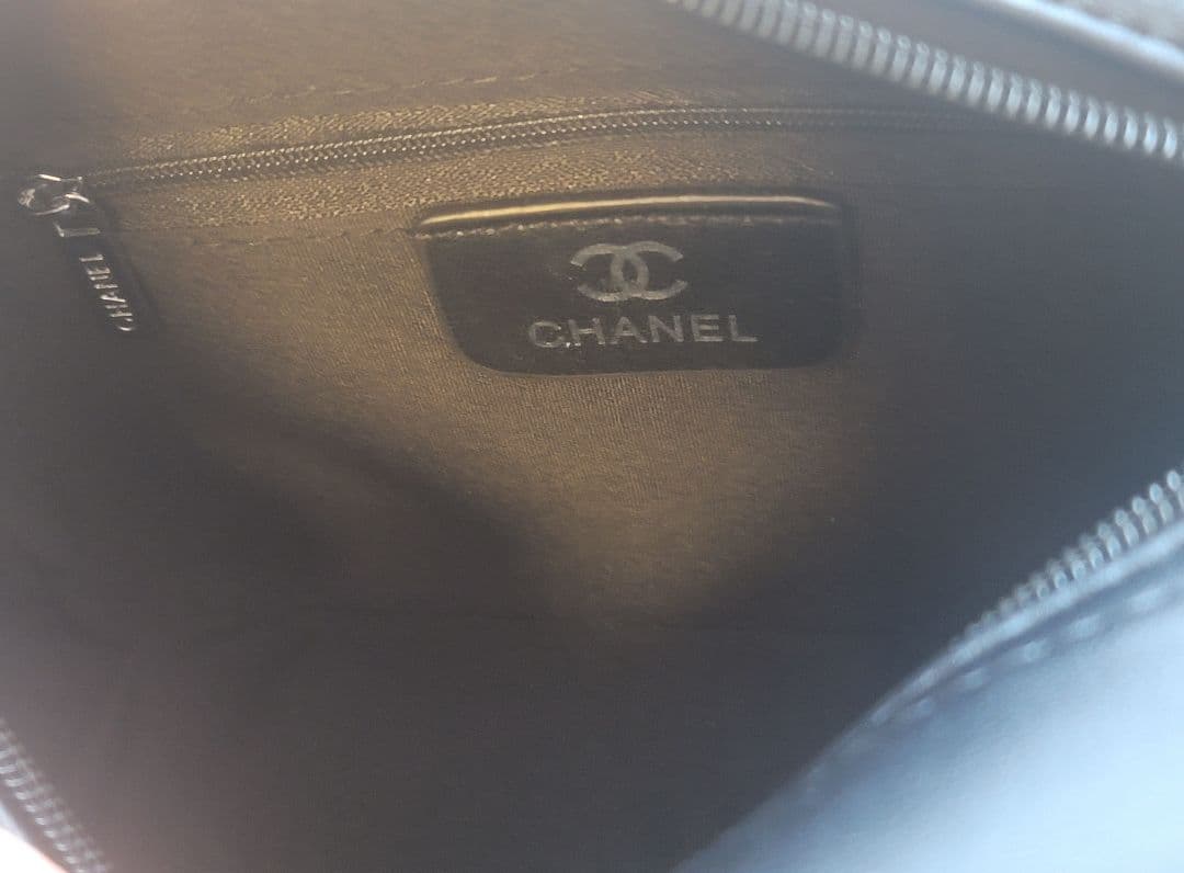 KENノベルティ CHANEL ブラック キルティング ショルダーバッグ