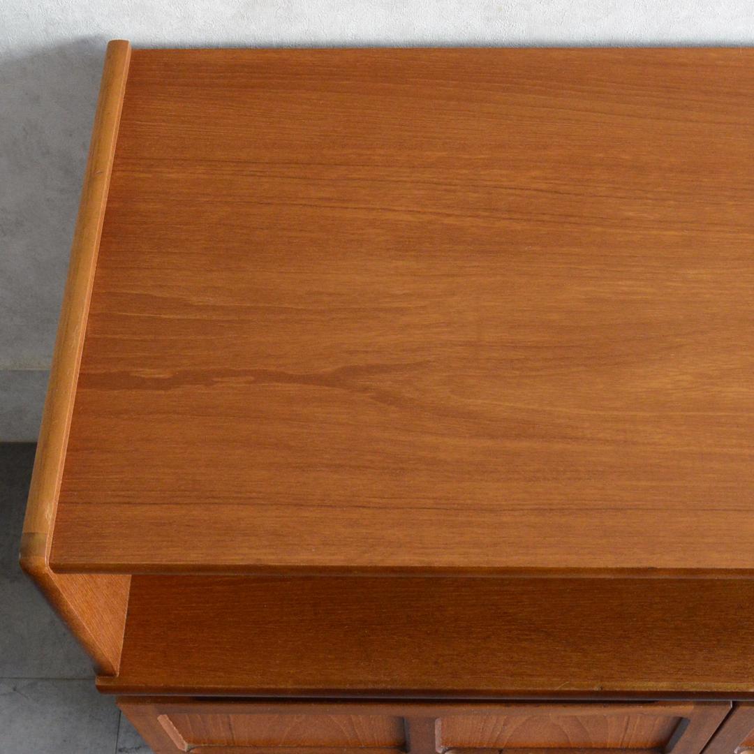 Nathan ネイサン レコードキャビネット テレビ台 AVボード サイドボード