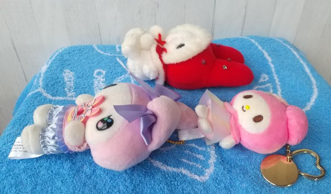 マイメロディ　マスコット　ぬいぐるみ　キーホルダー　ドーナツ　クリスマス