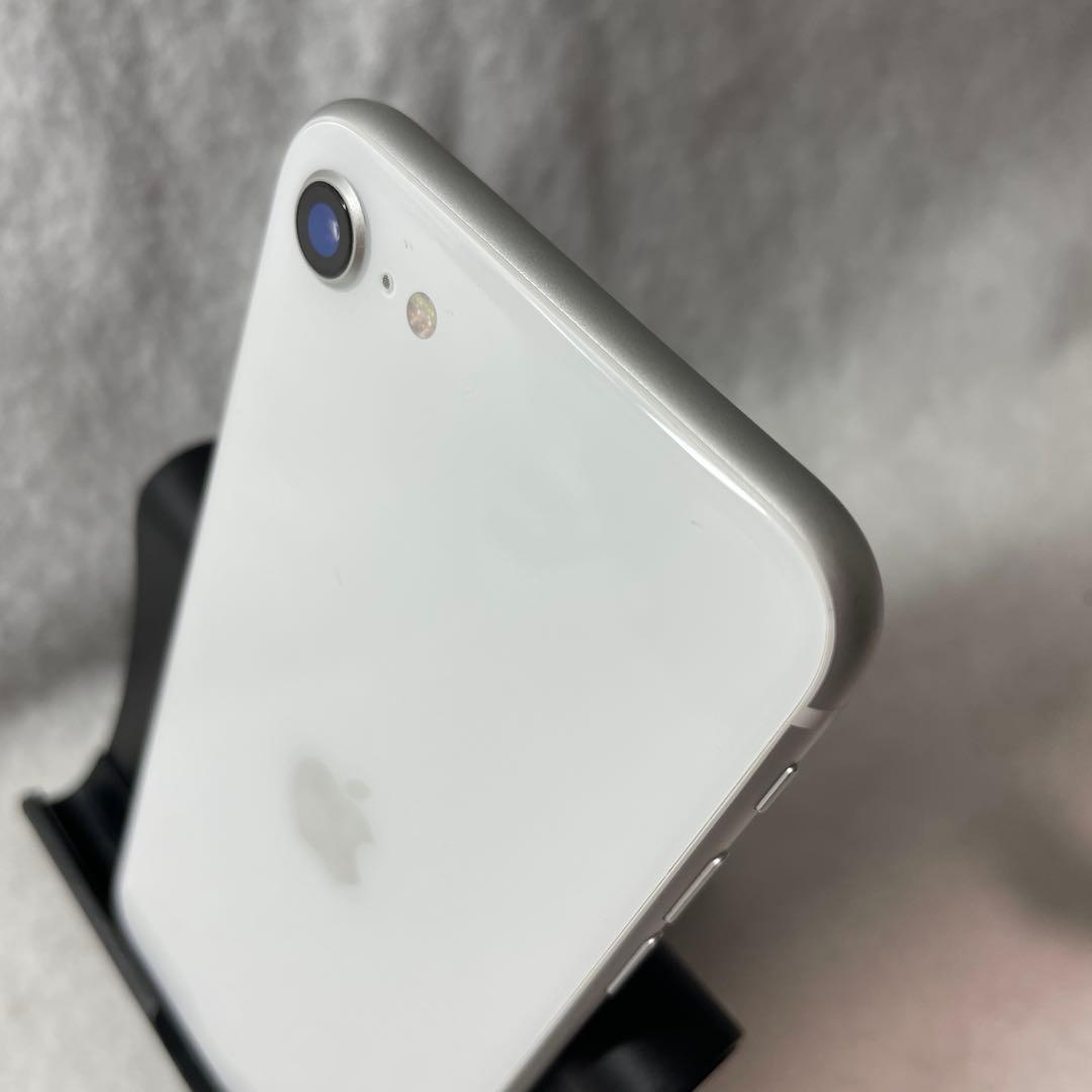 Apple iPhone SE第2世代 ホワイト 64GB
