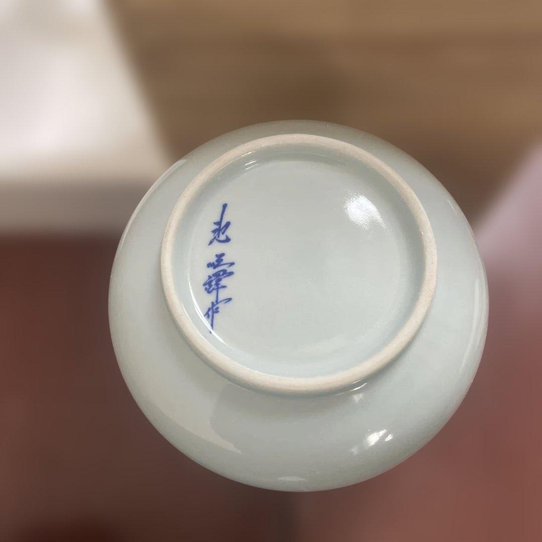 淡いグレーの花瓶 木製箱付き