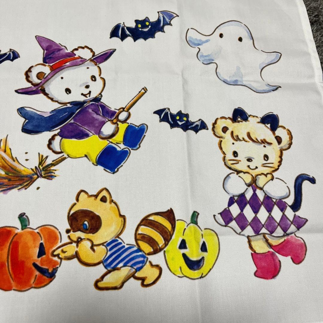 ファミリア　ハロウィン　タペストリー