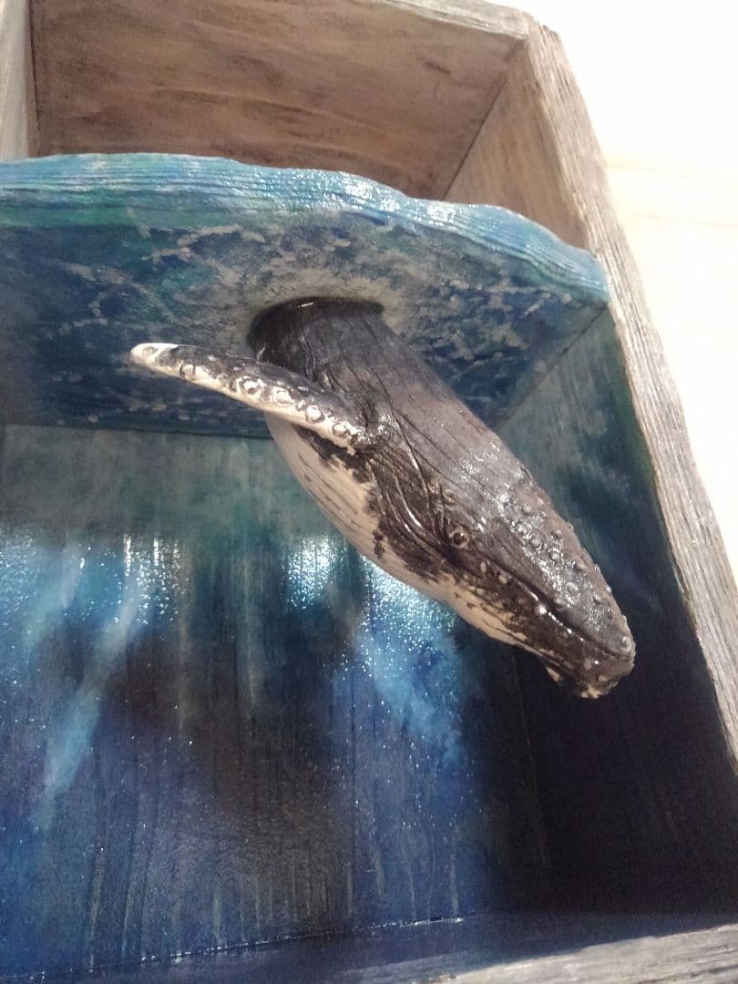 木彫りのクジラ（ザトウクジラ）