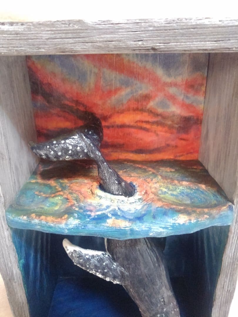 木彫りのクジラ（ザトウクジラ）