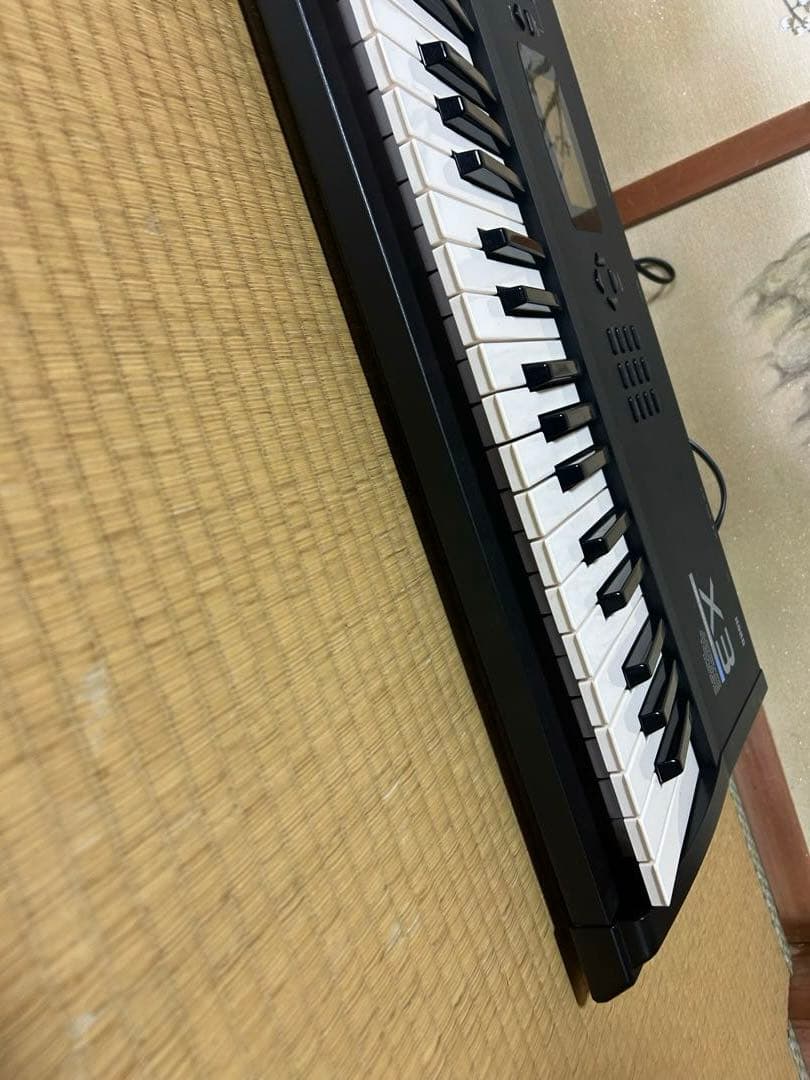 KORG X3 シンセサイザー 61鍵盤 ミュージックワークステーション