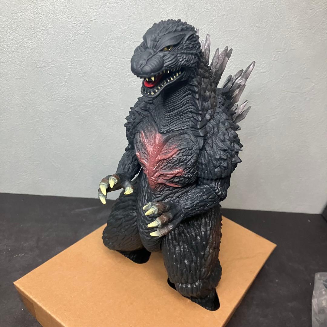 DXムービーモンスターシリーズ　ゴジラ　2004 ビッグサイズソフビ　フィギュア