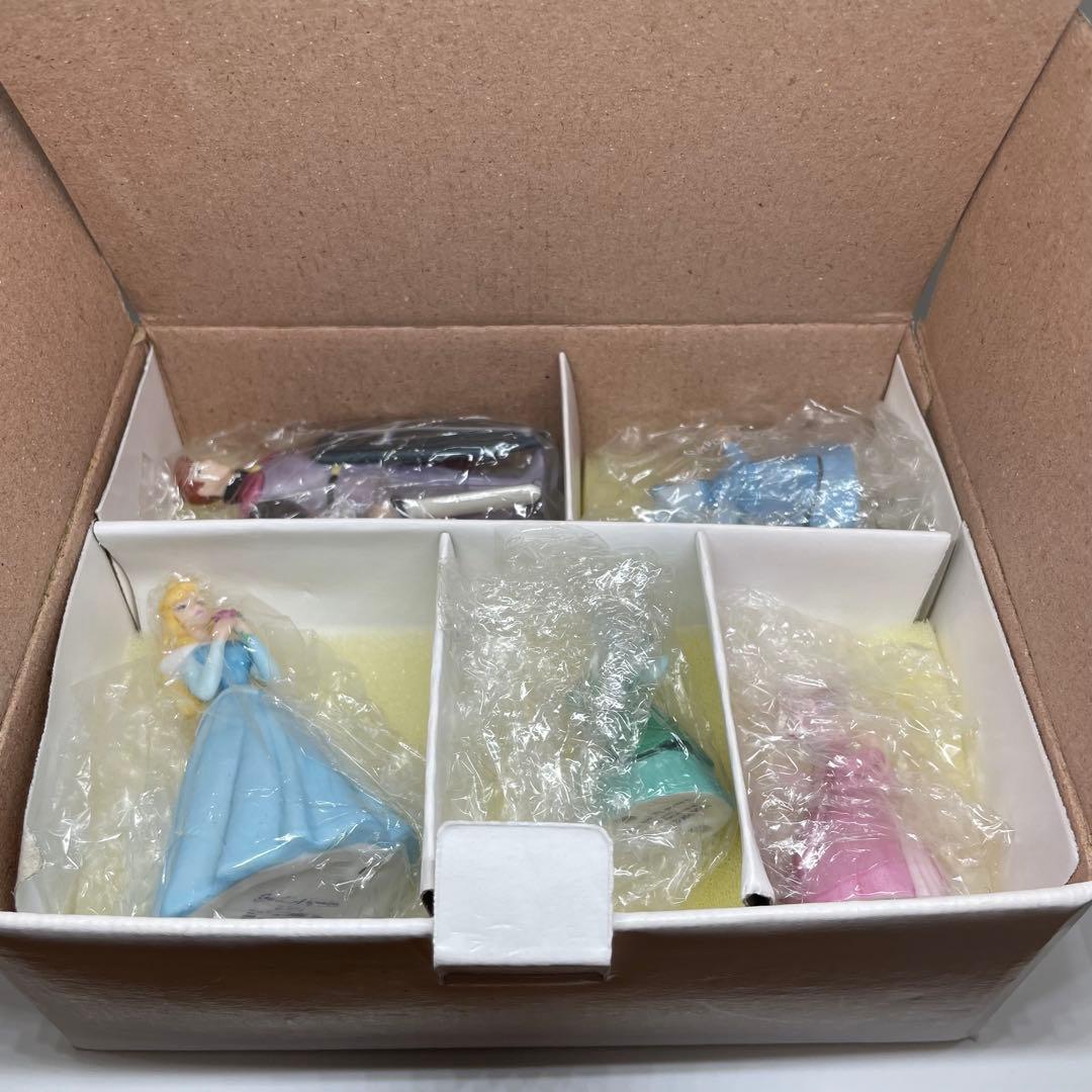 【廃盤】眠れる森の美女　陶器フィギュア5体 加藤工芸 箱付