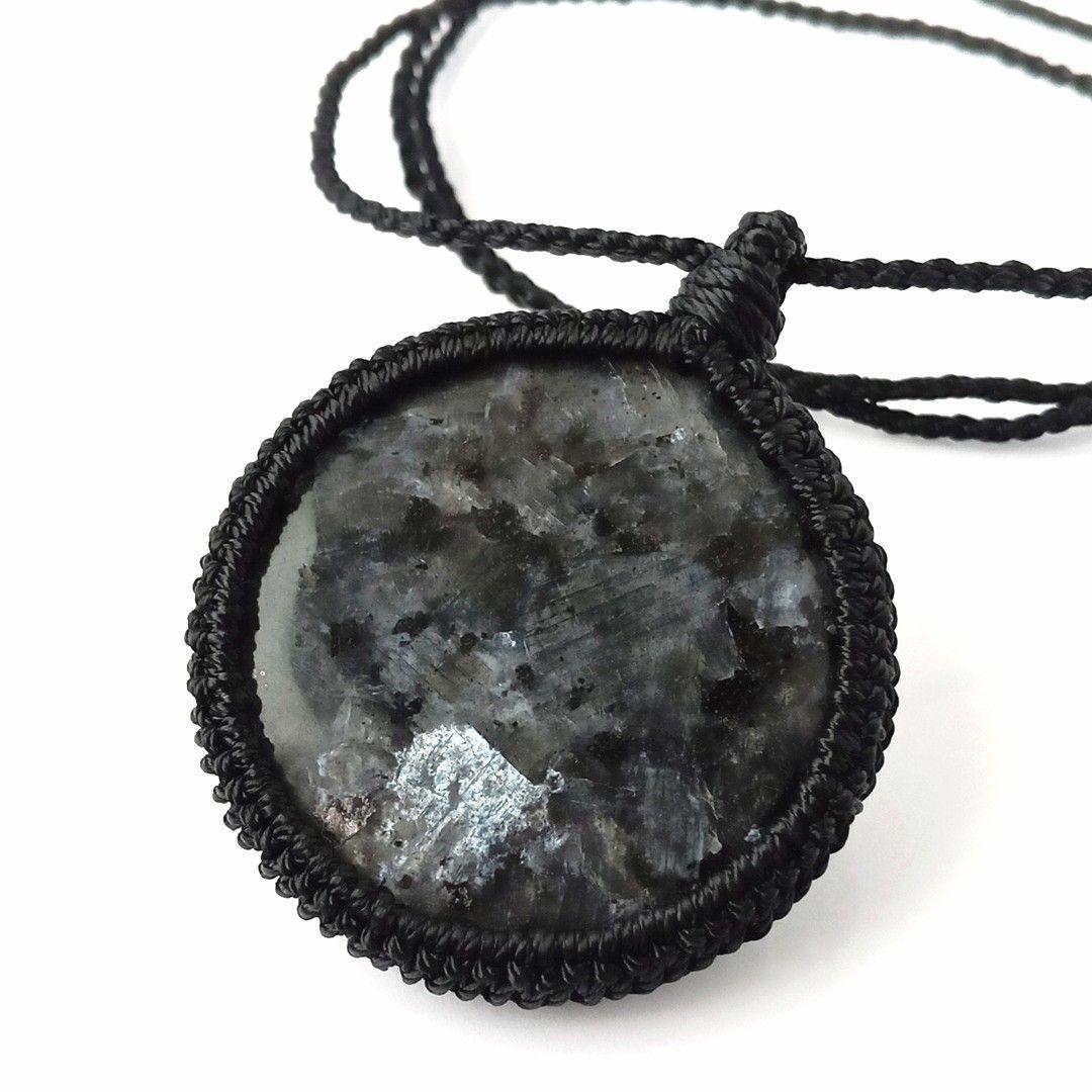 ネックレス｜癒やし・目標達成・問題解決など｜ラルビカイト×ブラックスピネル