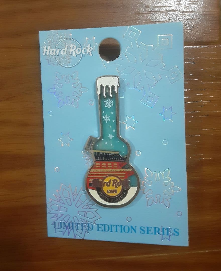 ハードロックカフェ Hard Rock Cafe グラスピンバッチ pin