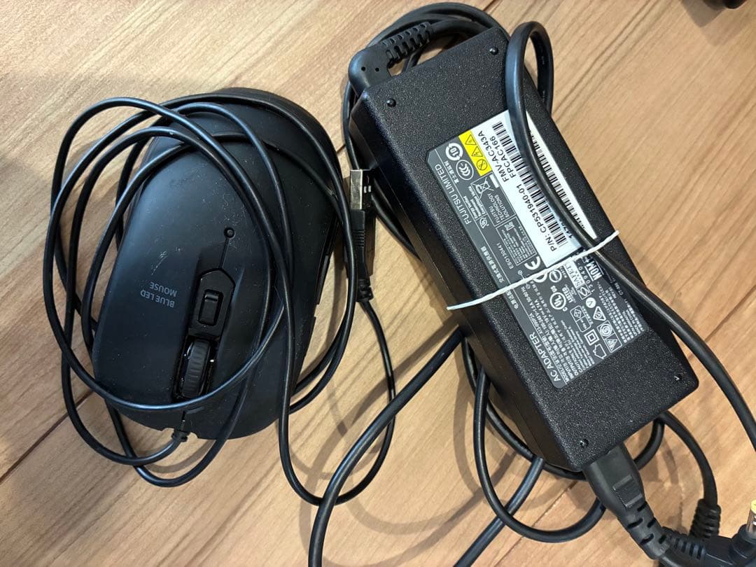 富士通 ノートパソコン