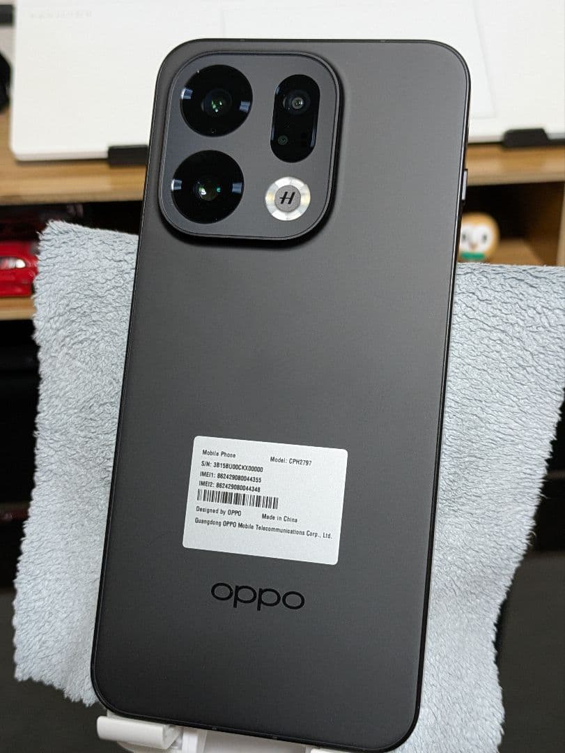 【美品】OPPO Find X9 512GB ホワイト