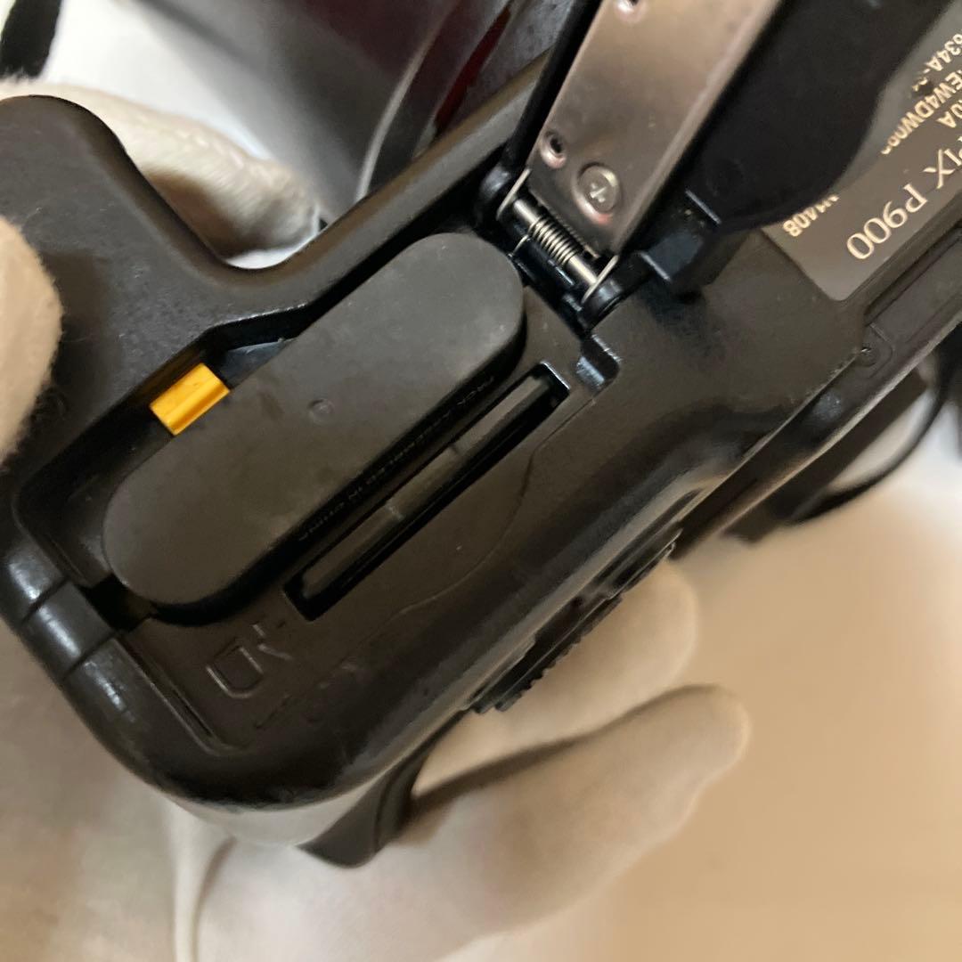 E106 【ジャンク】 Nikon P900 COOLPIX デジタルカメラ