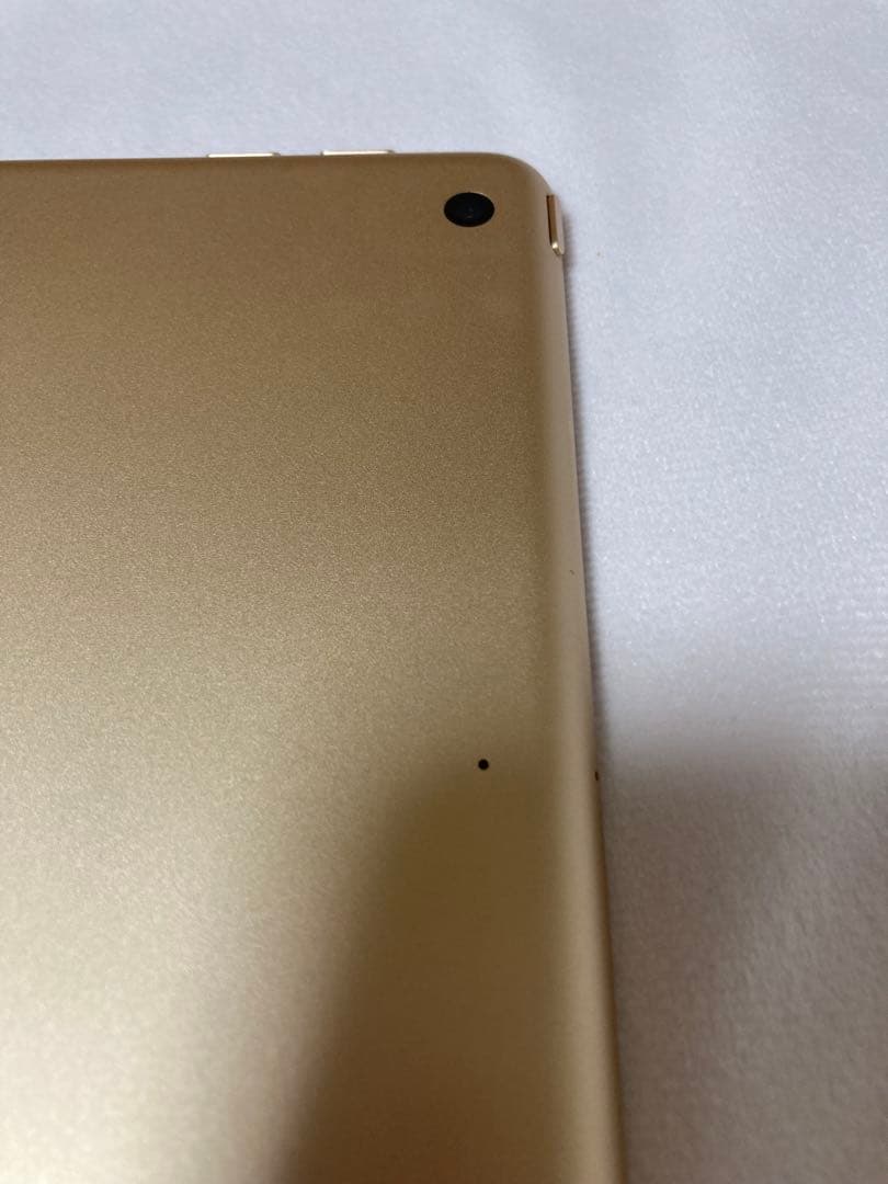 iPad Wi-Fiモデル 128GB (第5世代)  ゴールド ジャンク