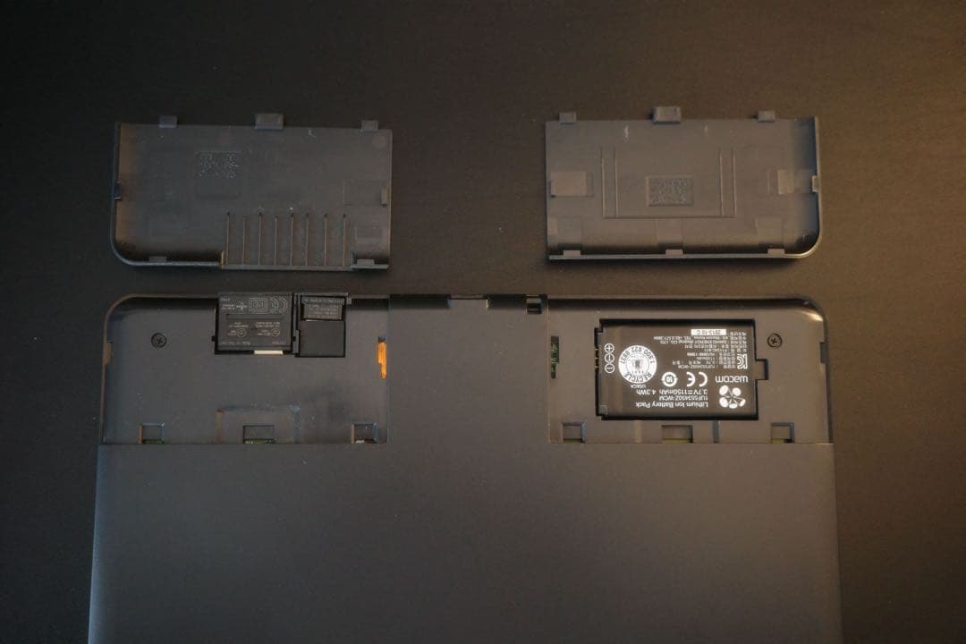 ワコム ペンタブレット intuos Pro Mサイズ PTH-651