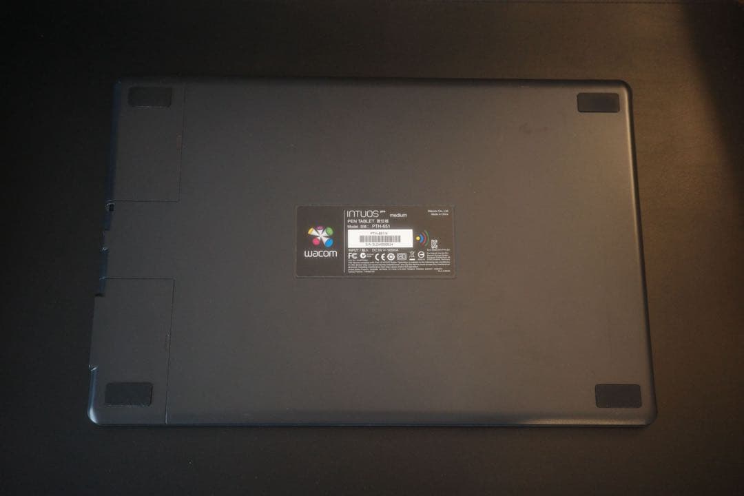 ワコム ペンタブレット intuos Pro Mサイズ PTH-651
