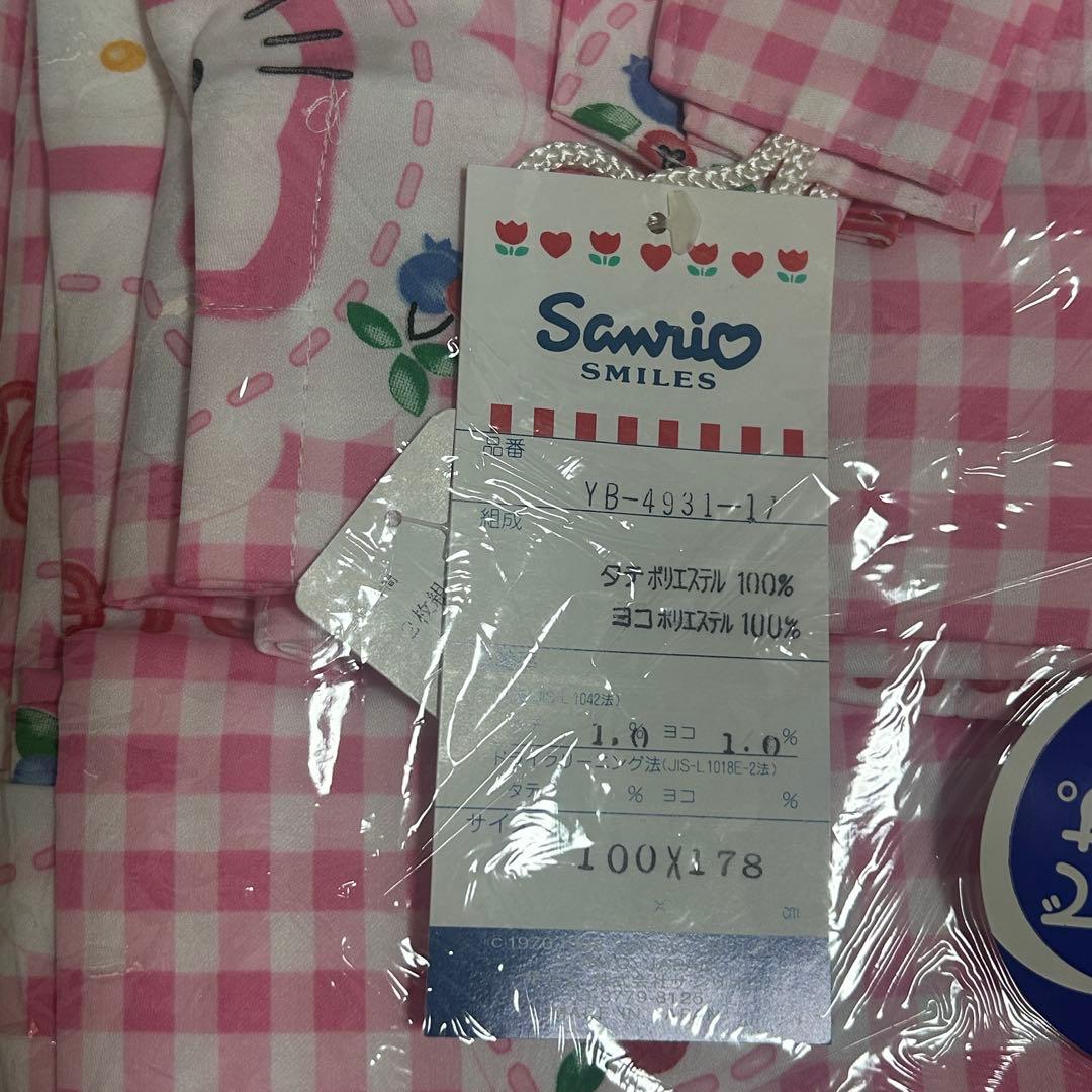 レア★新品 サンリオ　キティ　カーテン ￼ 100×178㎝￼2枚