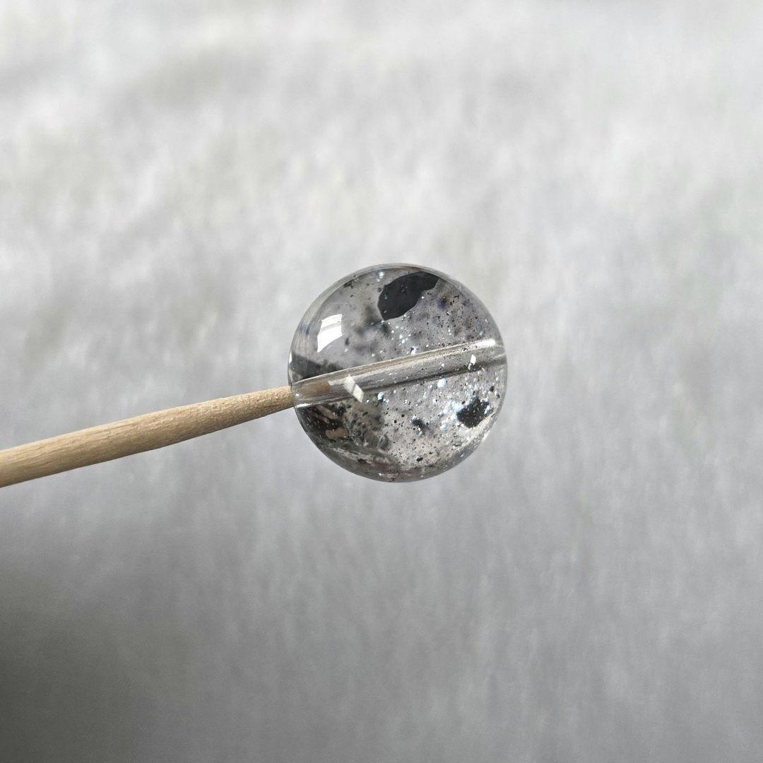 ヘマタイトインクォーツ