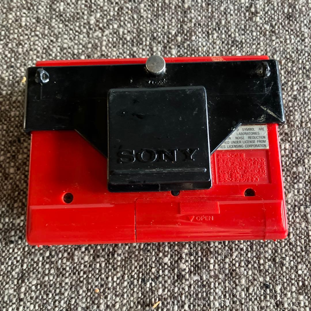 SONYソニーWM-F15レッド ウォークマン WALKMANカセットプレイヤー