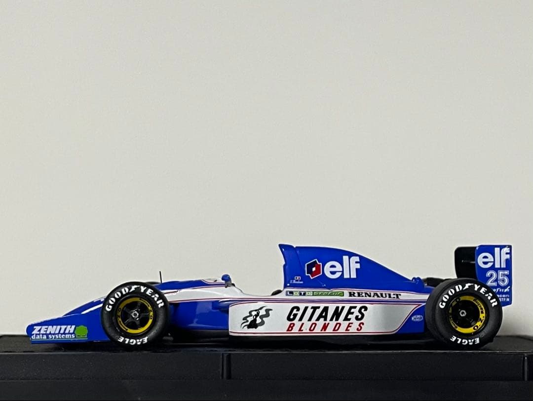 TAMEO 1/43 リジェ・JS37 ルノー　ブーツェン　1992年 F1