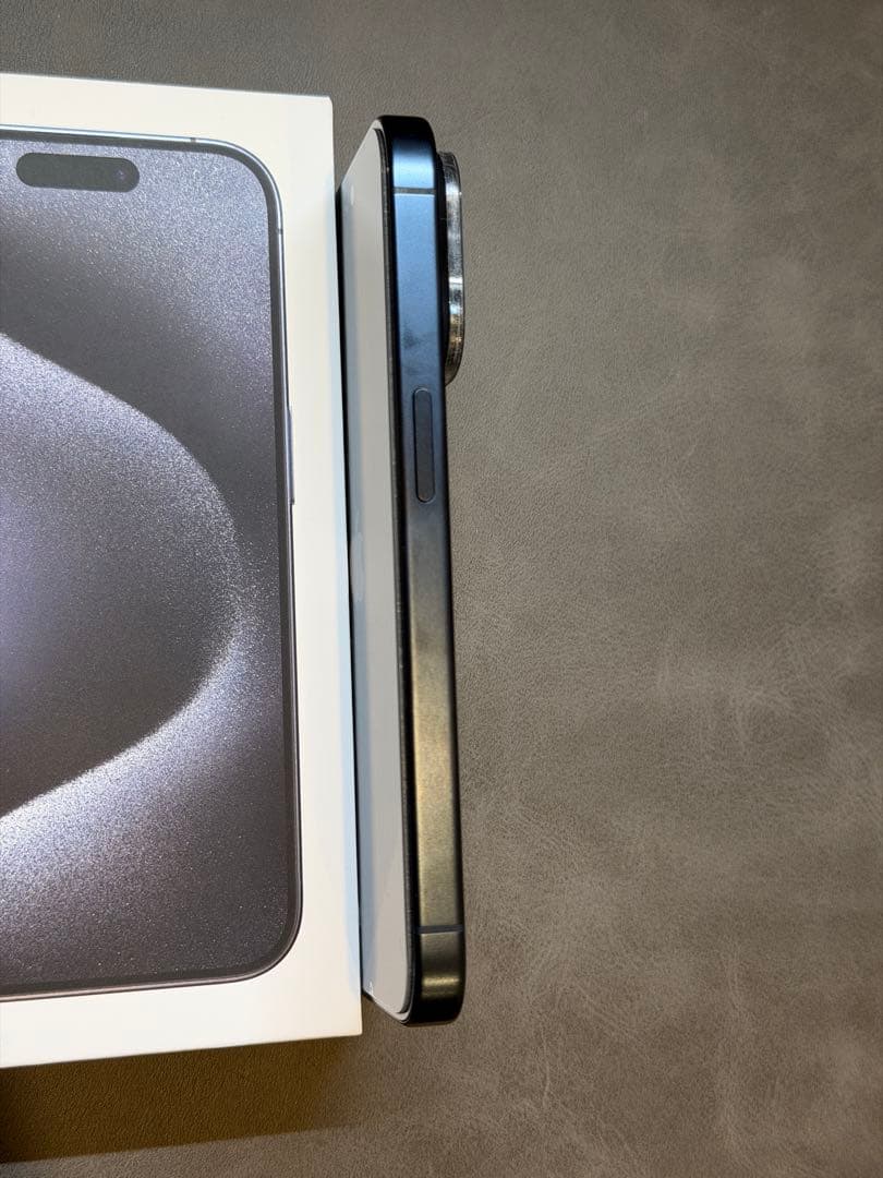 iPhone 15 Pro 128GB - ブルーチタニウム - Simフリー