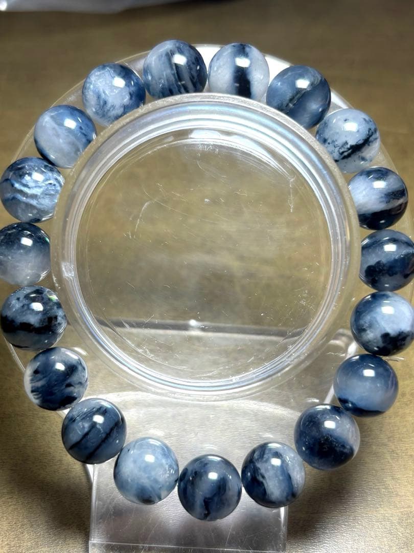 【高品質】　ブルー千層ラビットルチルブレスレット約10㎜後半（新品未使用）ブルー