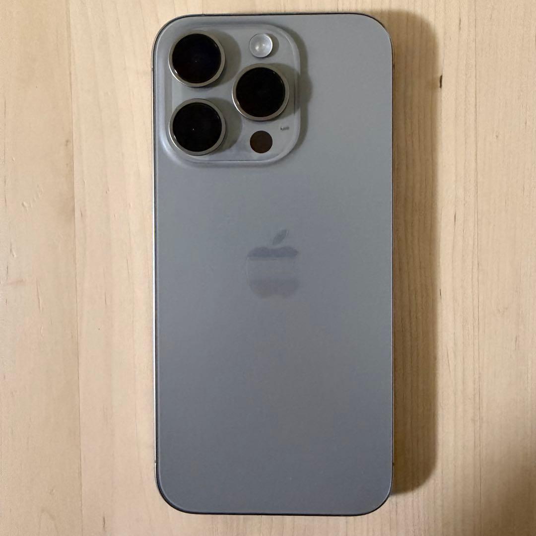 【美品】iPhone 15 Pro 128GB