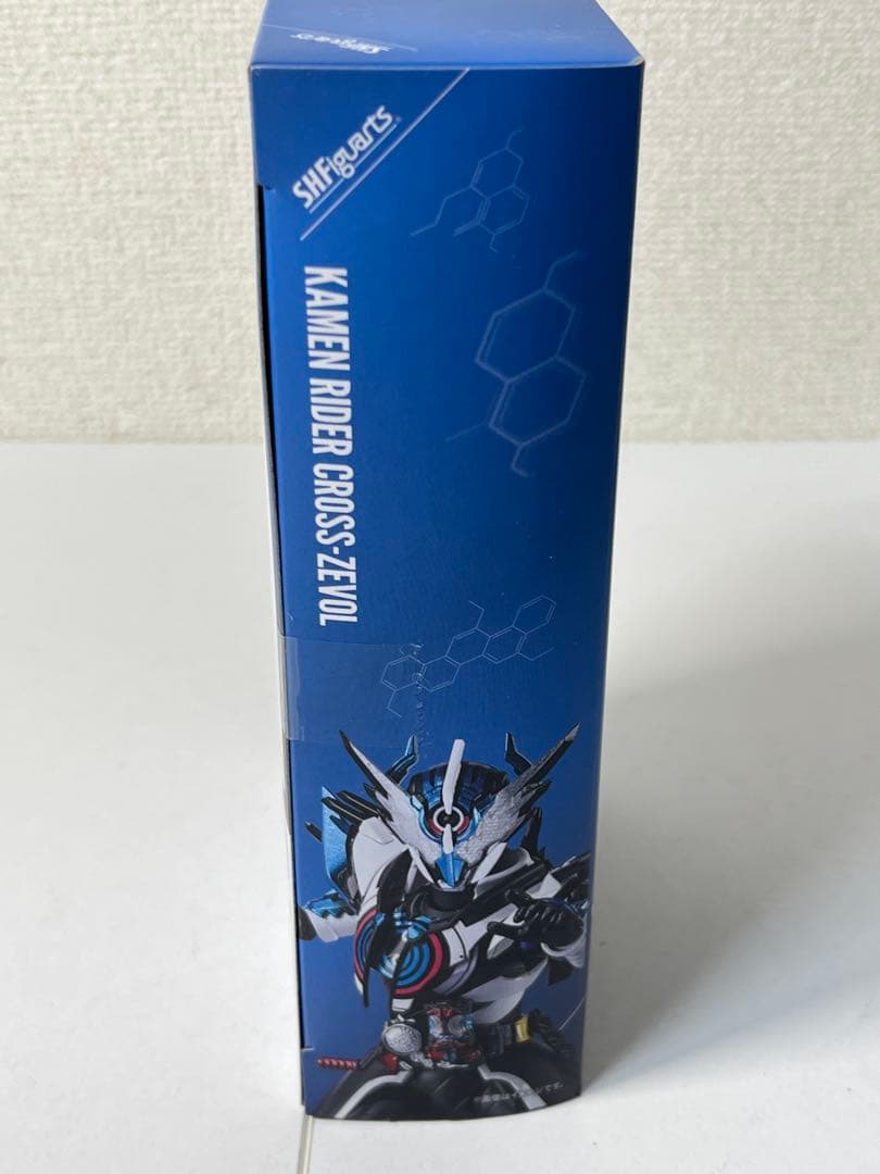 [未開封] S.H.Figuarts 仮面ライダークローズエボル