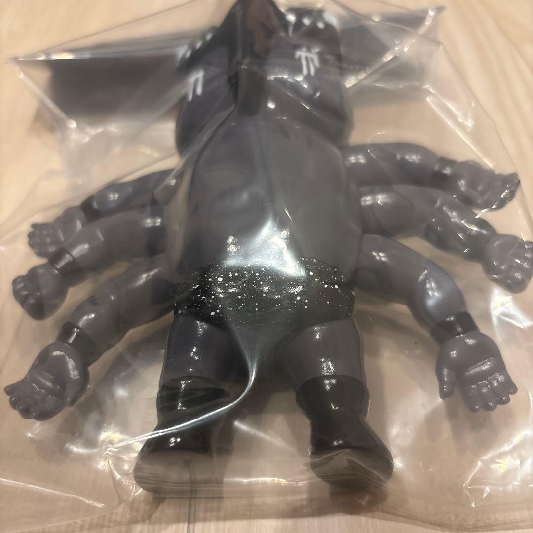 CONVICTキン肉マン　 幼少期 アシュラマン 泣き顔 アトモス別注カラー